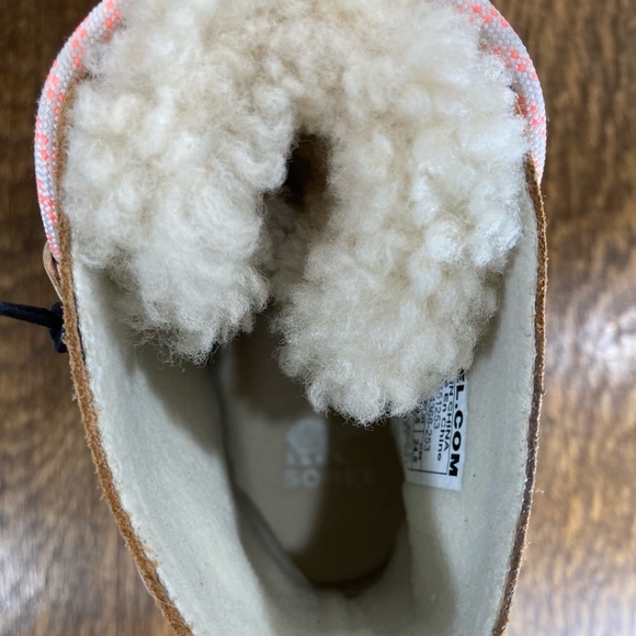 NEW Sorel Joan of Arctic Wedge lll Lace Cozy Bootie Womens Size 7.5 Tawny Buff - Picture 8 of 13